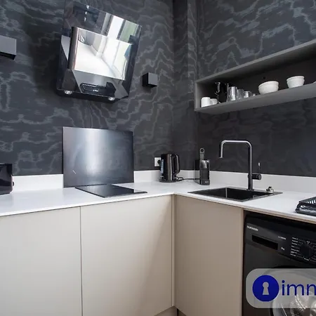 Studio Air-conditioned Port Of Apartment Nice
